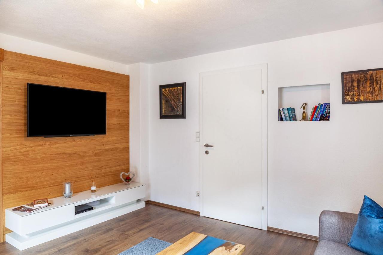 Ferienwohnung Galerie Kaiser 메이른호픈 외부 사진